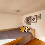 Koloni Bright & Cosy Loft Apartman Várna