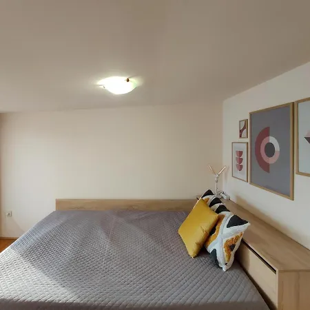 Koloni Bright & Cosy Loft Апартаменты