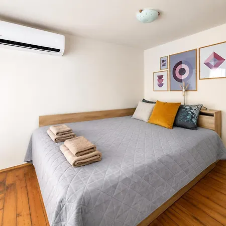 Apartment Koloni Bright & Cosy Loft *
